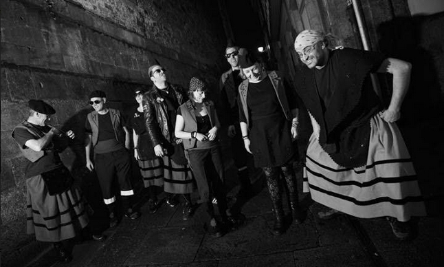 O puto coro Froilanista