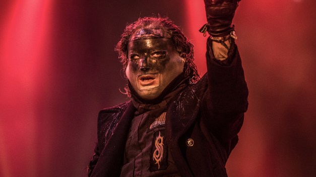slipknot_live-01-2019.jpg
